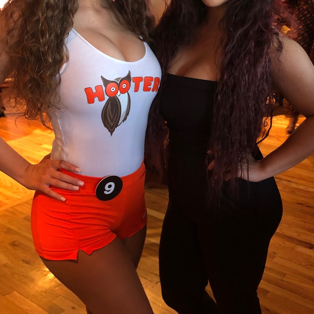 Hooters Uniform TOP